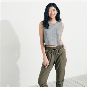 Hollister High-rise Twill Joggers XS Olive Green